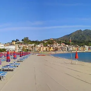 Al Sole Di Sicilia Frühstückspension Giardini-Naxos