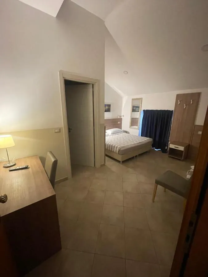 Hotel Montecarlo Milán