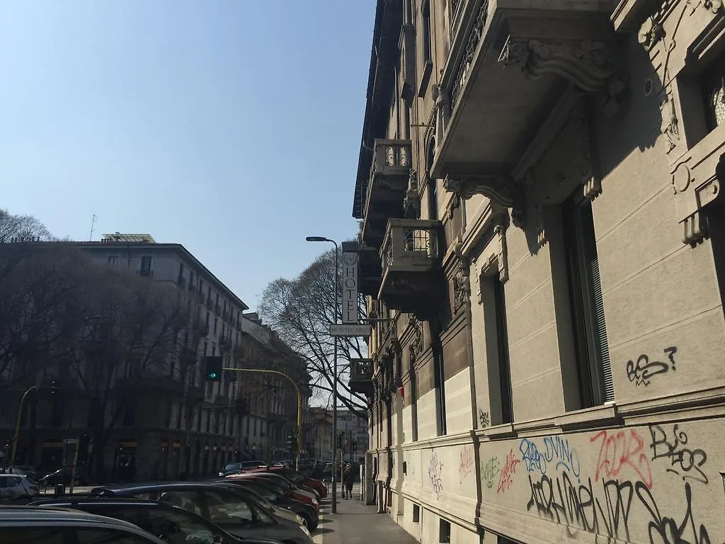 Hotel Montecarlo Milán